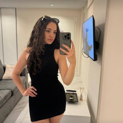 lemon000cwc's profile picture. just an average girly