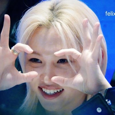 MemiizLovely's profile picture. ฅ(^◕ᴥ◕^)ฅ ♡𝕔𝕒𝕝𝕝 𝕞𝕖 '𝕄𝕖𝕞𝕚𝕖' 𝕟𝕠𝕥 '𝕞𝕠𝕞𝕞𝕪'
ɪ'ᴍ ᴀʟʟ ᴀʙᴏᴜᴛ ʏᴏᴜ #Felix #필릭스
#HyunLix #SeungLix 🥟🐱🐶
#MemiizLoveLixie #MiizMemories
 #มี่มาแกะของ💕