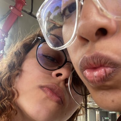 085abine's profile picture. nada