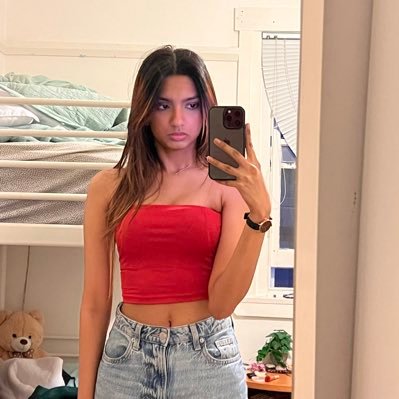 dramaaqweennn's profile picture. 23 || Aussie