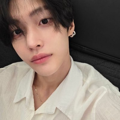 insuterblu's profile picture. My youth filled with Dream | Nct dream 💚( @Nctsmtown_Dream )| æspa 💜✨( @aespa_official ) | Taylor Swift 🤍( @taylorswift13 )