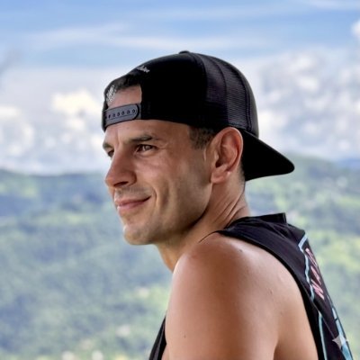 ivan_cre8s's profile picture. Quit my software engineering 9-5 to build AI SaaS apps. On a mission to make $100K+/year with AI and show you the process 🚀 #buildinpublic