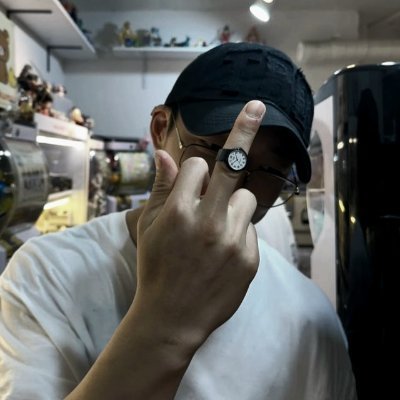 hahanyark's profile picture. eeenggg