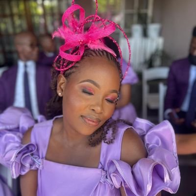 ole_mooketsii's profile picture. everyday I get more evil and more compassionate simultaneously. 💗