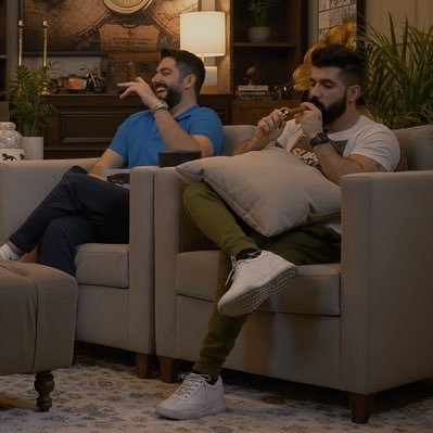 YinniiY's profile picture. 𝟳𝟬% 𝗧𝗵𝗲𝗼𝗿𝗲𝘁𝗶𝗰𝗮𝗹, 𝟮𝟬% 𝗣𝗵𝘆𝘀𝗶𝗰𝗮𝗹, 𝟭𝟬% 𝗔𝗹𝗶𝗲𝗻, 