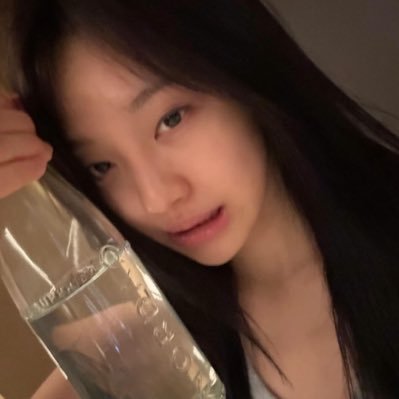 penguinxvii's profile picture. หมวย อย่าทิ้งเค้า