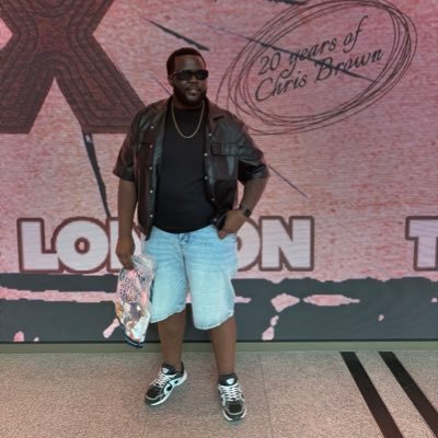 manlikesheltzy's profile picture. #BlackLivesMatter ✨💫 Zimbabwean boy 🇿🇼 Arsenal 🔴⚪️