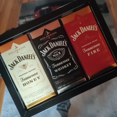 PartyMan06's profile picture. Keyifli yaşamasını bilen biri...
@Pompliano06