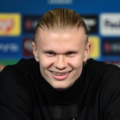 footyfanarse's profile picture. #Makecitygreatagain // 🇵🇰 // rage-baiter