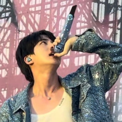 runachi124's profile picture. ゆらり〜