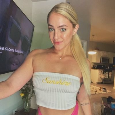 JessicaL95992's profile picture. Mi chiamo Jessica, mi piace viaggiare e mi piace il vino rosso🍷Mi piace viaggiare e mi piace il sesso 👅😁💕.🇮🇹