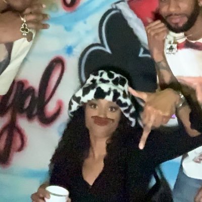 latenecent's profile picture. fucking who, what, when, where