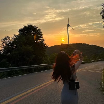 pkyazlll's profile picture. My time among Europe’s iconic landmarks taught me to slow down, breathe, and savor life’s gentle beauty