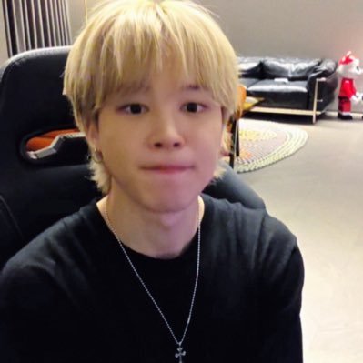 babykubb07's profile picture. ( @ 13 park지민 ) 💭 🐣 ✿ cutieboy 🏠 ( # j.m ) 🤸🏻‍♂️📁