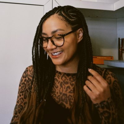 pontocolmeia's profile picture. psicóloga da ACT e crocheteira de folga dando opinião onde não foi chamada