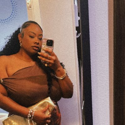 BelleReine___'s profile picture. Protect your peace 💫 Z.A.B 🤞🏾💙