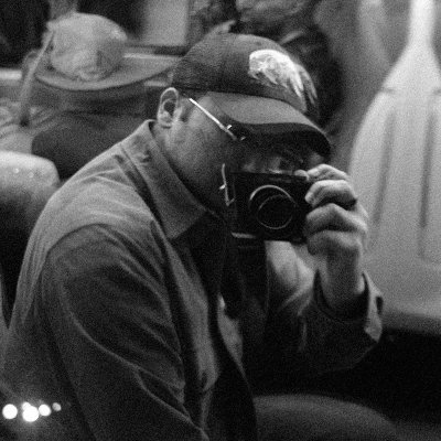 hdralt_'s profile picture. subject of an edward hopper painting