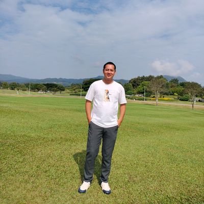 Boo17665775's profile picture. ชื่อ : บูล     อายุ : 32 ปี 
ไม่นิยม : ไม่ดื่มเหล้า ไม่ดูดบุหรี่ ไม่เสพยาเสพติดทุกประเภท  
งานอดิเรก : ชอบเที่ยว ทะเล เขา ป่า น้ำตก  
กางเต้นท์