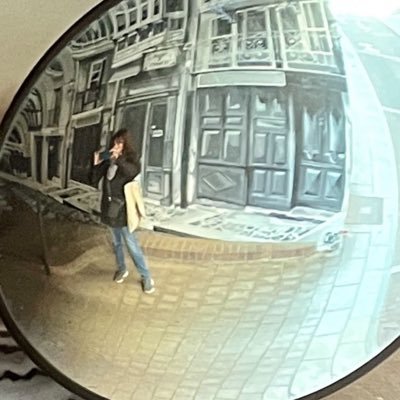 lcaldea's profile picture. Zamorana. Bióloga. Analista de riesgos vocacional. Políticamente incorrecta.