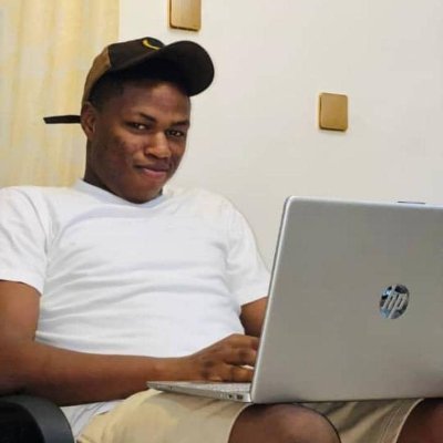 Loganthewise's profile picture. Full‑stack dev & AI builder | Solana & Rust enthusiast | Teaching & creating projects that shape the blockchain space.