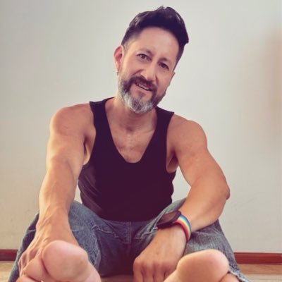 Yoshtin's profile picture. Caballero de gran prosapia y abolengo en su gloriosa estirpe; Dicen que estoy Loco Padre. Allegedly not perfect 😉