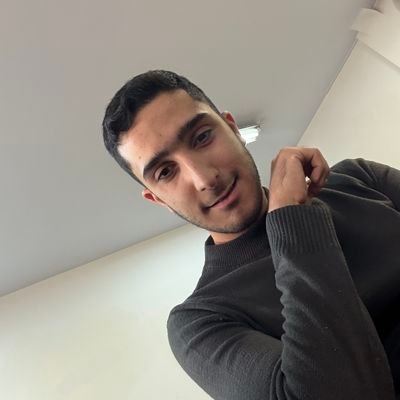 MamaliIsHere's profile picture. حقوق خوان | دارای دوستان متعدد (در خیال) | بی حاشیه | همش فکر میکنم یه چیزی کمه