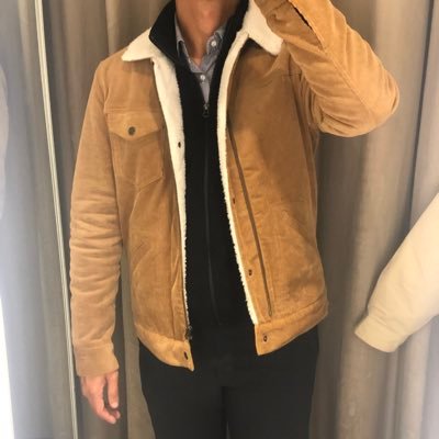 dccmu_1990's profile picture. Food 🍔 travel ✈️ sports 🏸