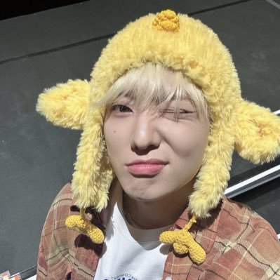 winnerkyks's profile picture. WINNER 20181014 20200118 20251101💙🐳🌊 DAY6 20241006 20241130🩵🦋 and some animes/mangas