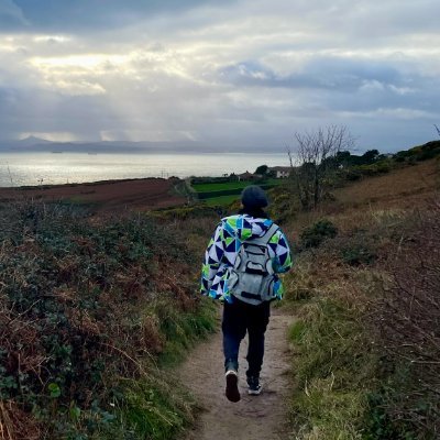 apricitycodes's profile picture. coding, traveling, old books, calisthenics, guitar, photography