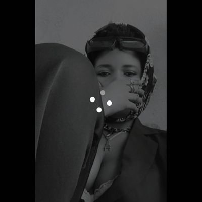 stellackanu1's profile picture. CEO- Luxebyluxury■■ fashion plug■■
Bohemian■■  Melanophile■■
Writer■■    Feminist■■
Unconventional■■  (WSW)●