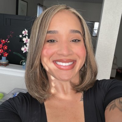 sharil_g's profile picture. Like Pharrell with a “S”