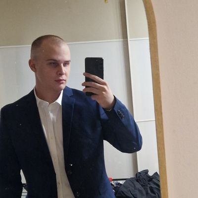 KristianDaJuka's profile picture. 20| 
41x🏆 DBD Tourney wins |
Player for team Invictus