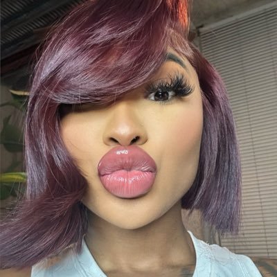 StrokingMyPole's profile picture. REPOST PAGE!!!!!!