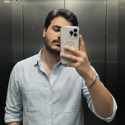 MhmdmhdySyd's profile picture. پسری ۱۹ ساله