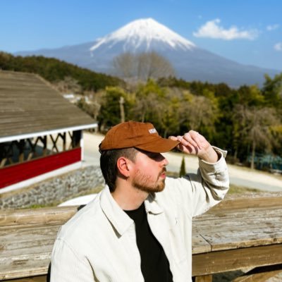 brunosanchezm's profile picture. I’m me, I do me, and I chill