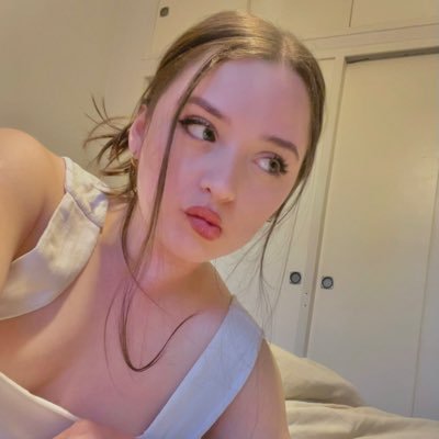 misstizziana's profile picture. English-Spanish translator | Online English teacher👩🏼‍💻🇺🇸🗽| Presupuestos de traducciones o clases por MD ✨