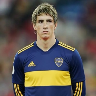 nosoymasfandebe's profile picture. Feminista y Swiftie. 22 años y licenciado en profesorado de estadística.