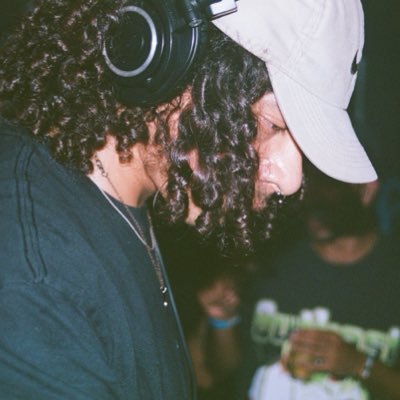 heyfonzo's profile picture. not on Earth