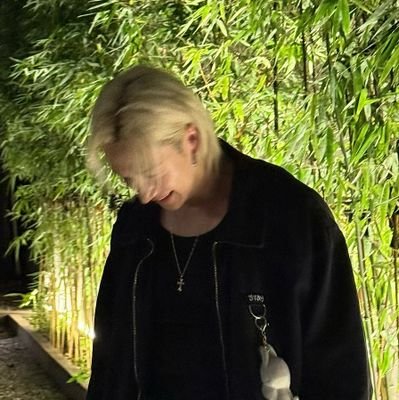 biagnab's profile picture. 꽉 안아줘, my dear, 우리가 나눠 가진