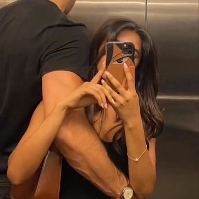 a_zyud's profile picture. 