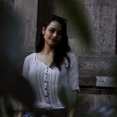 eresmibebee's profile picture. No recibo a nadie, no conozco a nadie, soy legalmente desconocida. 🔬