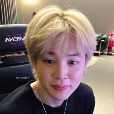itboyglobal1013's profile picture. FAN ACCOUNT | I love PARK JIMIN madly. He is a unique and talented artist who fills us with light and love with his unique voice and dance. He is my angel.
