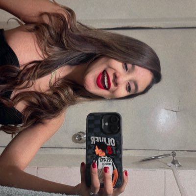 _Daanyaa's profile picture. Dios es mi ancla y yo soy sus manos✨. Psicóloga, regia y rayada🐿