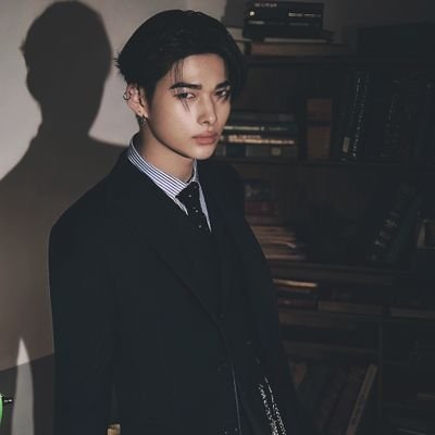 Nikizmura's profile picture. @ENMORTALS’s chastity was flapping its perch.