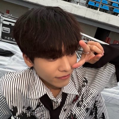 onfwonderland's profile picture. FUSE💡I make youtube videos, edits, and art of ONF @WM_ONOFF ! Only on here for fanart and ONF news tbh. Check out my youtube & tiktok (more active there)!