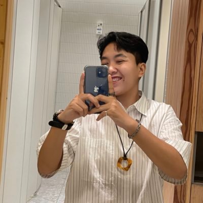 awikatrii's profile picture. 🚪