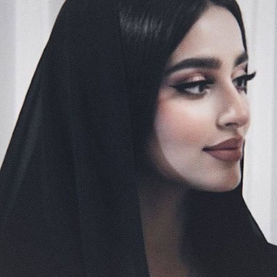 Alrly73829's profile picture. قلب بنت ما تشبه أحد، بس تشبه الطيبين مره 🩷🌸