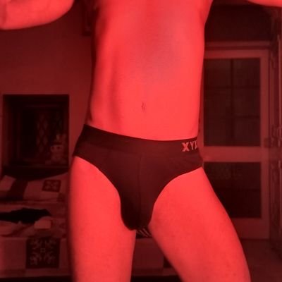 FunOnline53883's profile picture. 