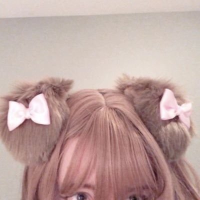 CRYSTLT3ARZ's profile picture. 20. come away with innocence, and leave me with my sins.@GOREDOGS’ sweet fawn. 𑣲