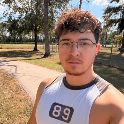 1ofRogerPersona's profile picture. ☯️ you rise with the sun , I rise with the moon 🌕